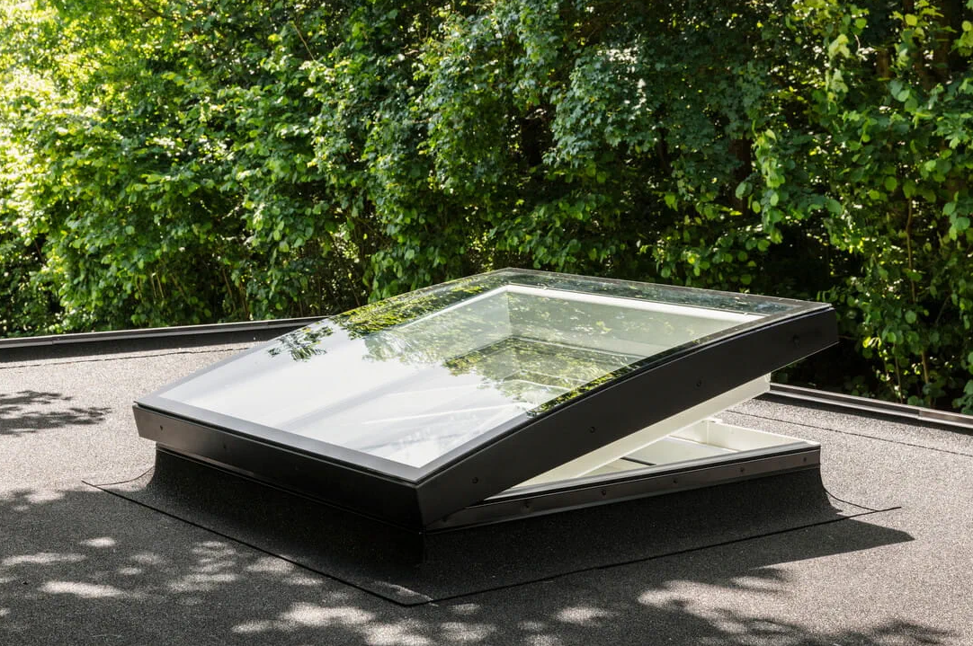 VELUX lichtkoepel gebogen glas solar ventilerend 150x150 cm